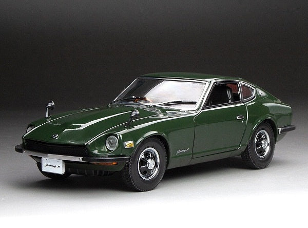 SUN STAR 1:18 Nissan 1970 Fairlady Z (S30) - Dark Green (RHD) SS3514R