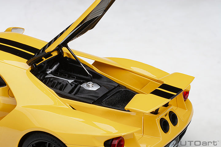 AUTOart 1:18 Ford GT 2017 Triple Yellow/Black Stripes