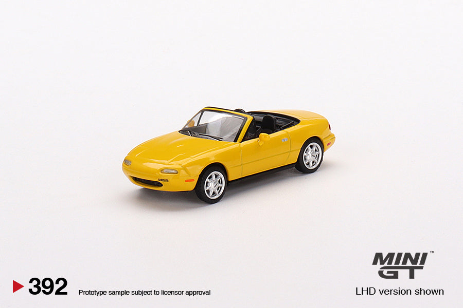 Mini GT 1:64 Mazda Miata MX-5 (NA) Sunburst Yellow LHD MGT00392-L