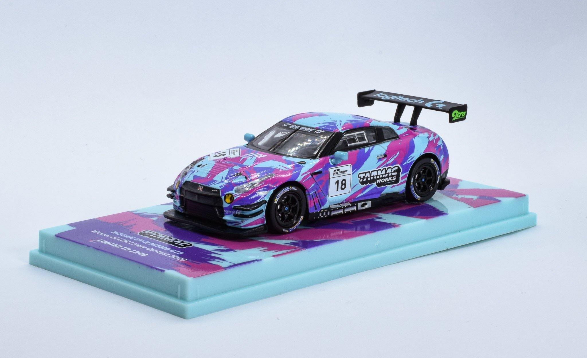 Bburago 1/24 Plus Nissan GTR 2017, White 18/21082 White