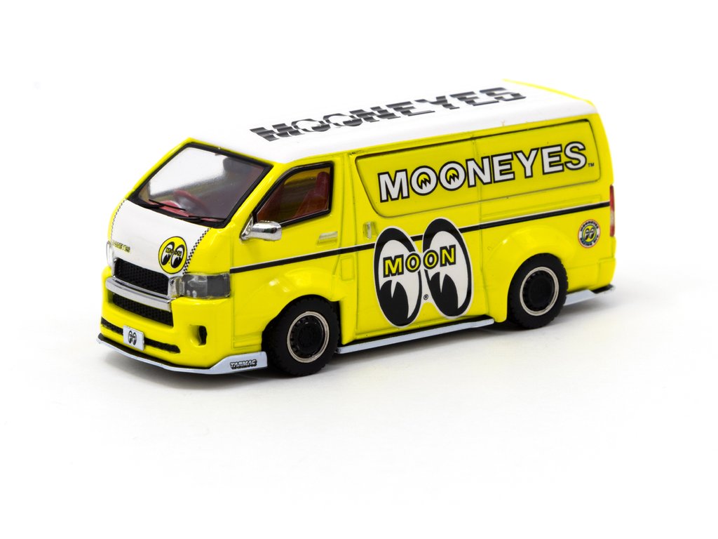 Tarmac Works 1:64 Toyota Hiace Widebody Mooneyes Yellow – Horizon