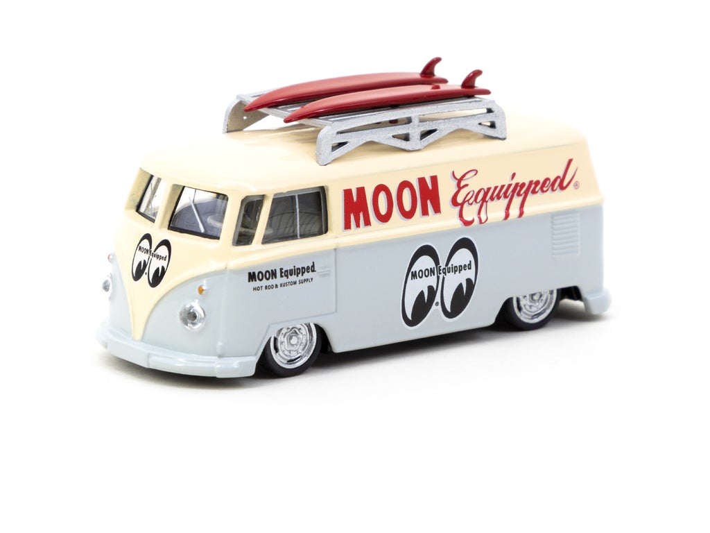 Tarmac Works 1:64 Volkswagen Type II (T1) Panel Van Mooneyes