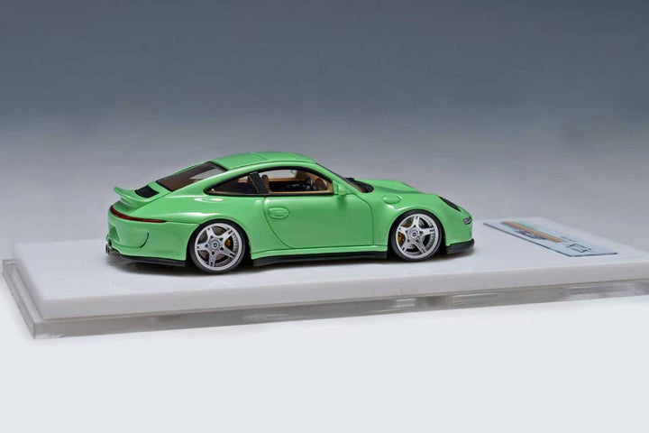 [Preorder] Error 404 X bts 1:64 Porsche 997 Indecent 009 Green
