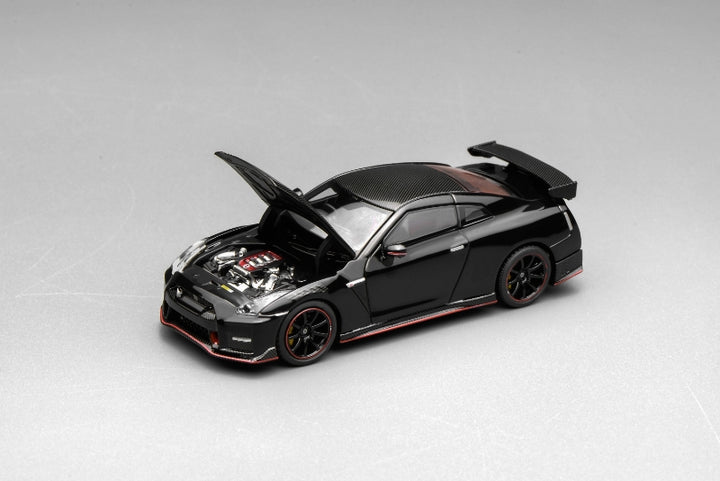 [Preorder] MOTORHELIX 1:64 Nissan GT-R NISMO (R35) Special Edition 2022 (3 Colours)