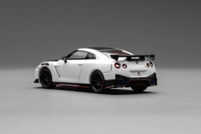 [Preorder] MOTORHELIX 1:64 Nissan GT-R NISMO (R35) Special Edition 2022 (3 Colours)