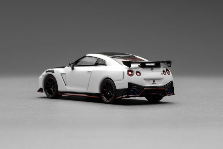 [Preorder] MOTORHELIX 1:64 Nissan GT-R NISMO (R35) Special Edition 2022 (3 Colours)