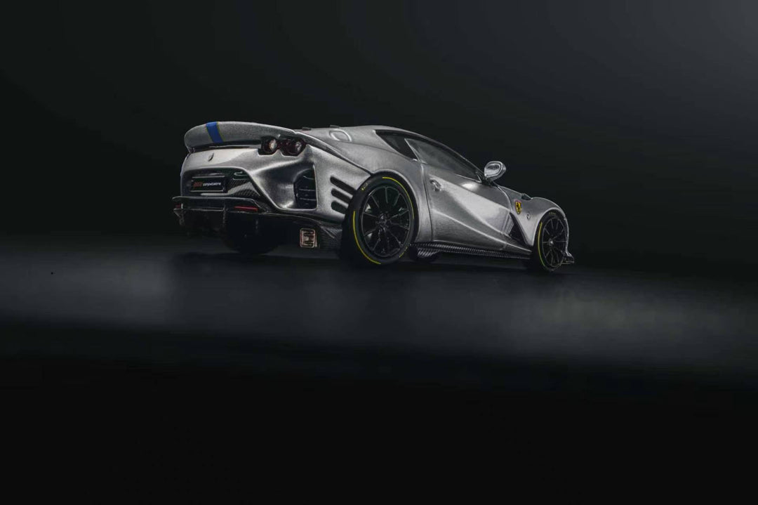 [Preorder] GlamCraft 1:64 Ferrari 812C GT Silver Blue Stripes