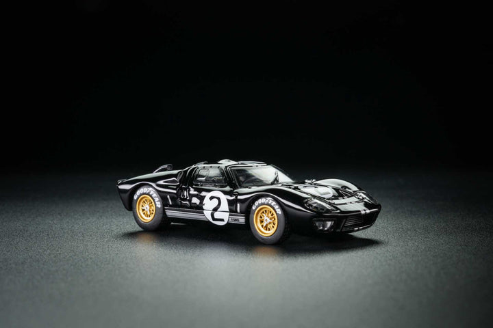 [Preorder] FG &amp; KH 1:64 Ford GT40 MK.II &amp; Scania Car Carrier 640005-01 / T-607 (2 Variants)