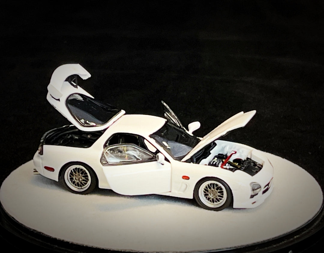 [Preorder] PGM 1:64 Mazda FD3S RX7 White Colour - Fully Opened Model (2 Versions)