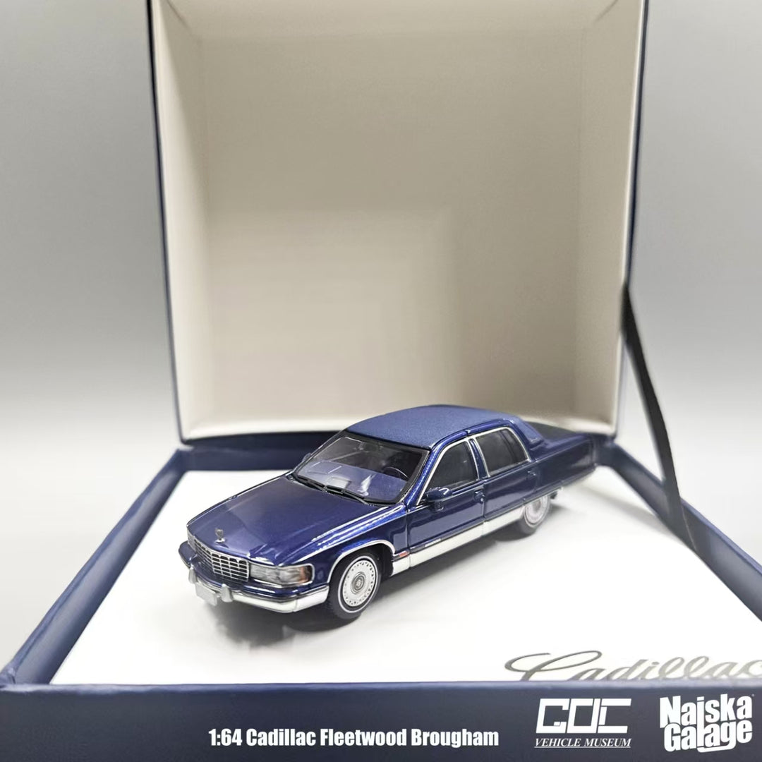 [Preorder] GOC 1:64 Cadillac Fleetwood (2 Colours)