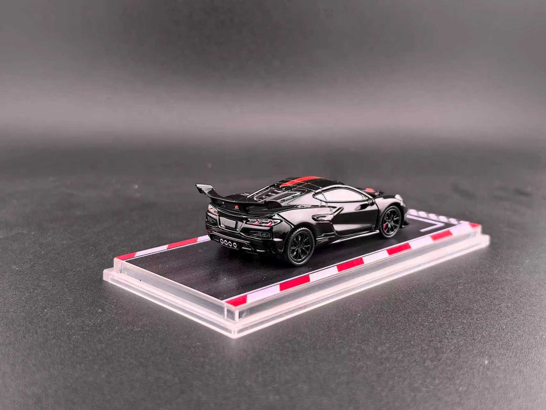 [Preorder] Fine works64 1:64 Chevrolet Corvette C8 ZR1 (2 Colours)