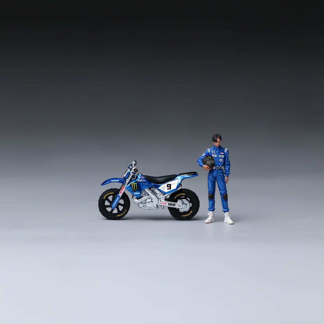 [Preorder] MoreArt 1:64 BLUE MONSTER ENERGY NO. 9 YAMAHA MOTOCROSSMOTORCYCLE WITH RIDER FIGURE SET