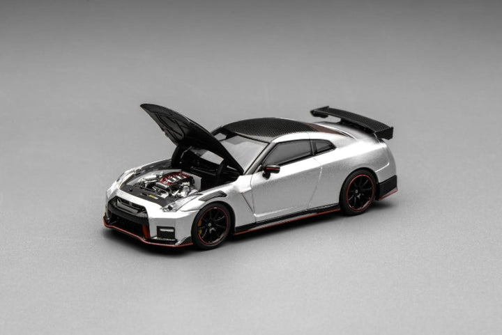[Preorder] MOTORHELIX 1:64 Nissan GT-R NISMO (R35) Special Edition 2022 (3 Colours)