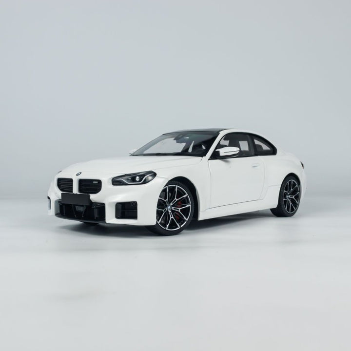 MINICHAMPS 1:18 BMW M2 - G87- 2023 - WHITE 110023122