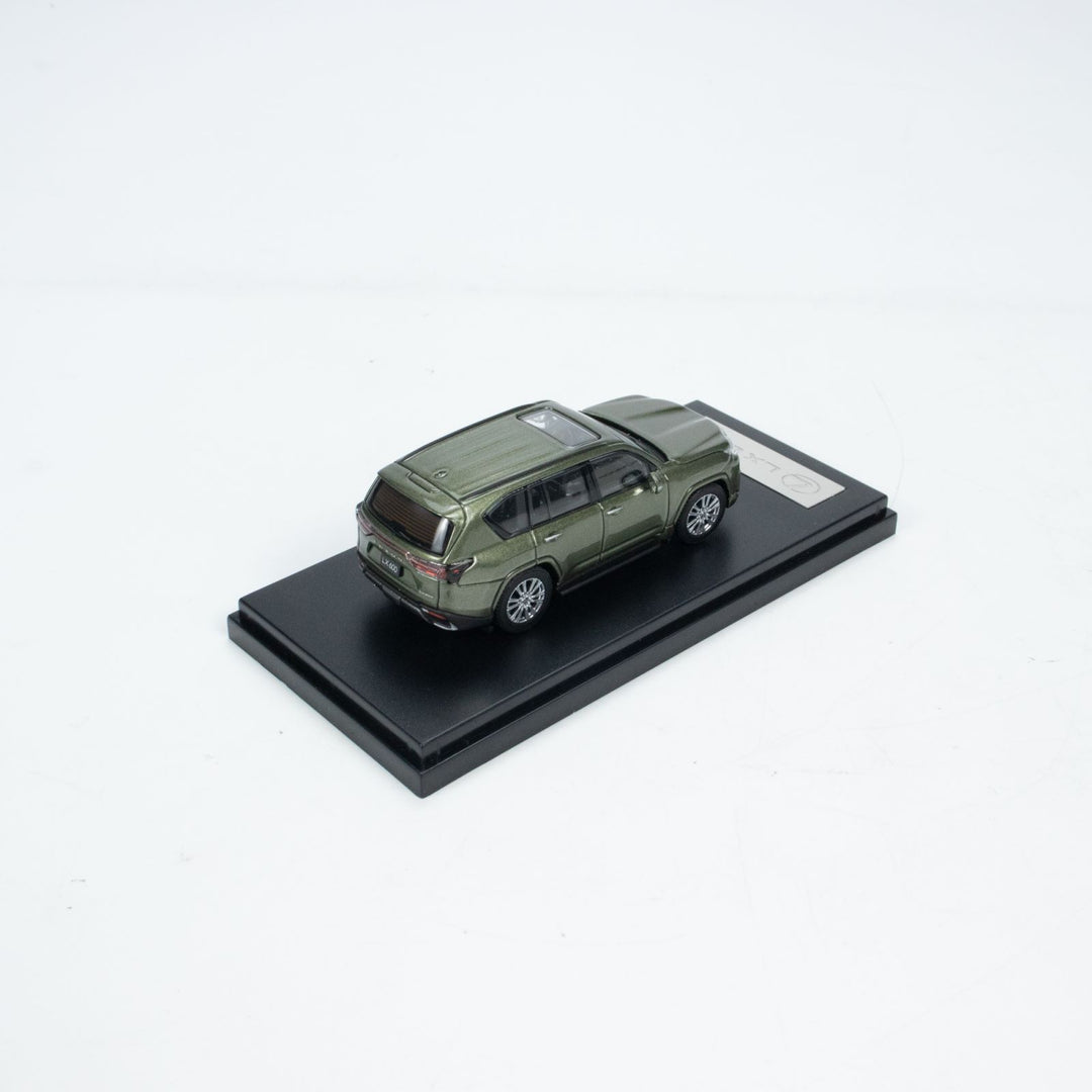 LCD 1:64 Lexus LX600 Green Diecast