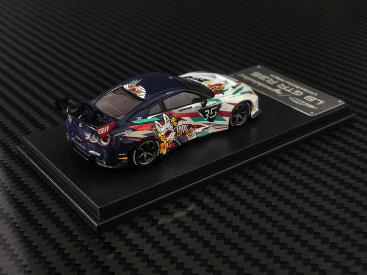 [Preorder] Model Collect 1:64 LB GTR R35 1.5 Kitsune Mask Livery MC640004S
