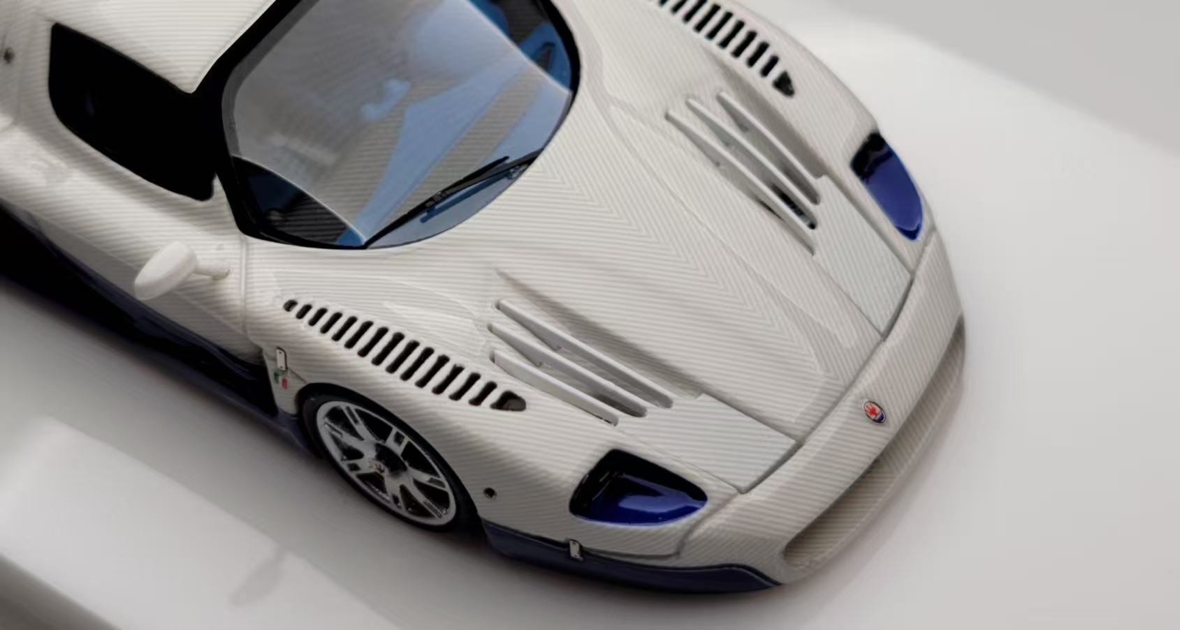 Preorder] YM model 1:64 Maserati MC12 Stradale Resin (4 Colours