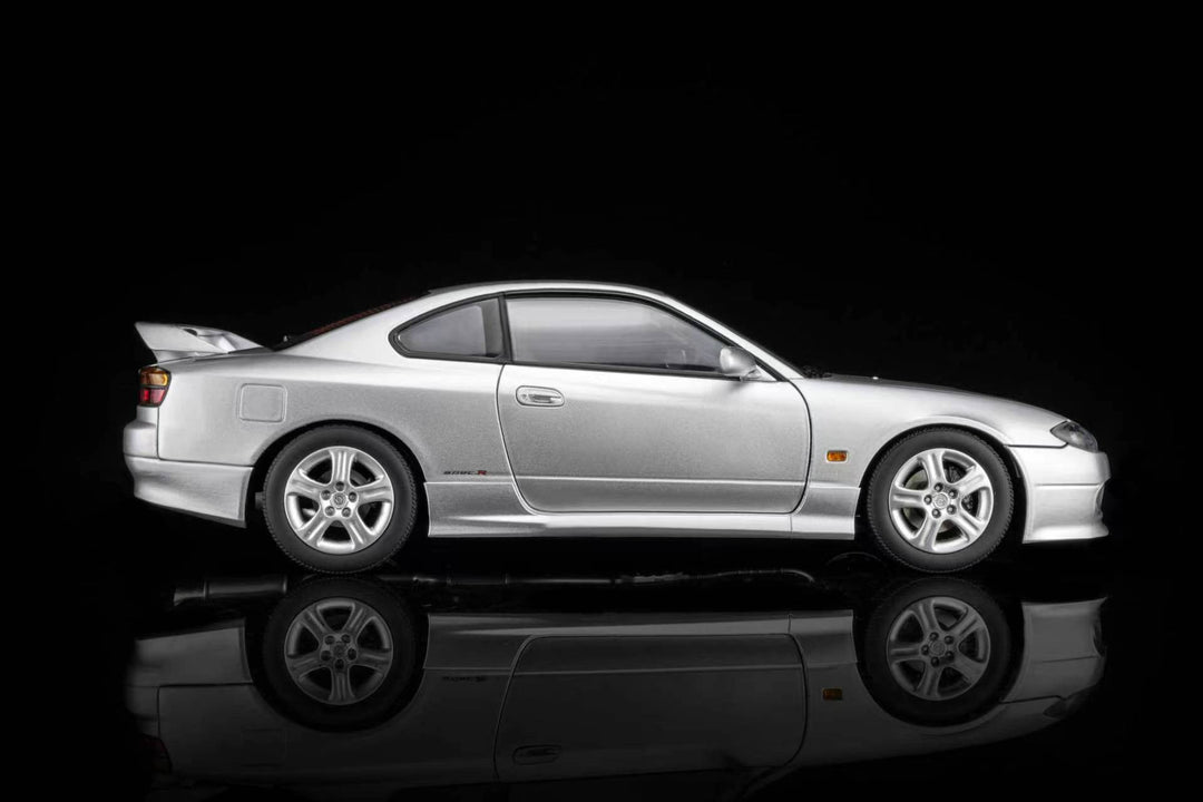 [Preorder] MOTORHELIX 1:18 Nissan Silvia S15 Spec-R Aero 1999 (3 Colours)