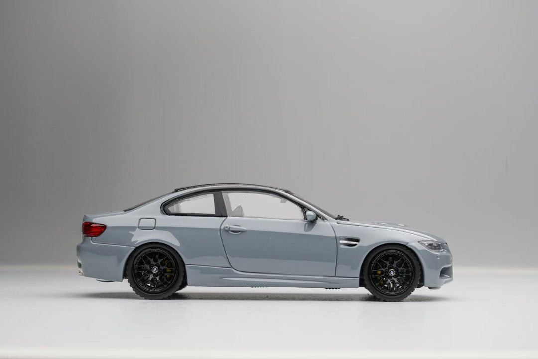 [Preorder] Fine Model 1:64 BMW M3 E92 (2 Colours)