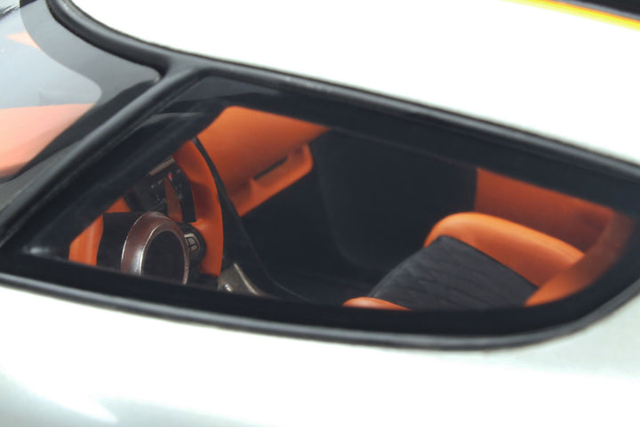 GT Spirit 1:18 KOENIGSEGG REGERA RECORD WHITE 2023 GT913