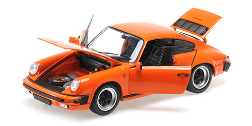 MINICHAMPS 1:18 PORSCHE 911 CARRERA COUPE 3.2 - 1983 - ORANGE