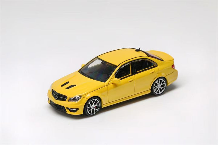 [Preorder] King Model 1:64 Mercedes AMG C63 W204 (3 Colours)