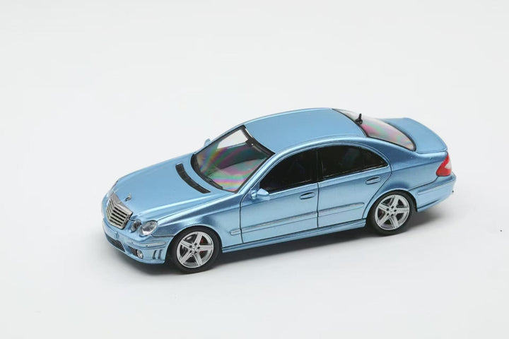 [Preorder] King Model 1:64 Mercedes AMG E63 W211 (2 Colours)