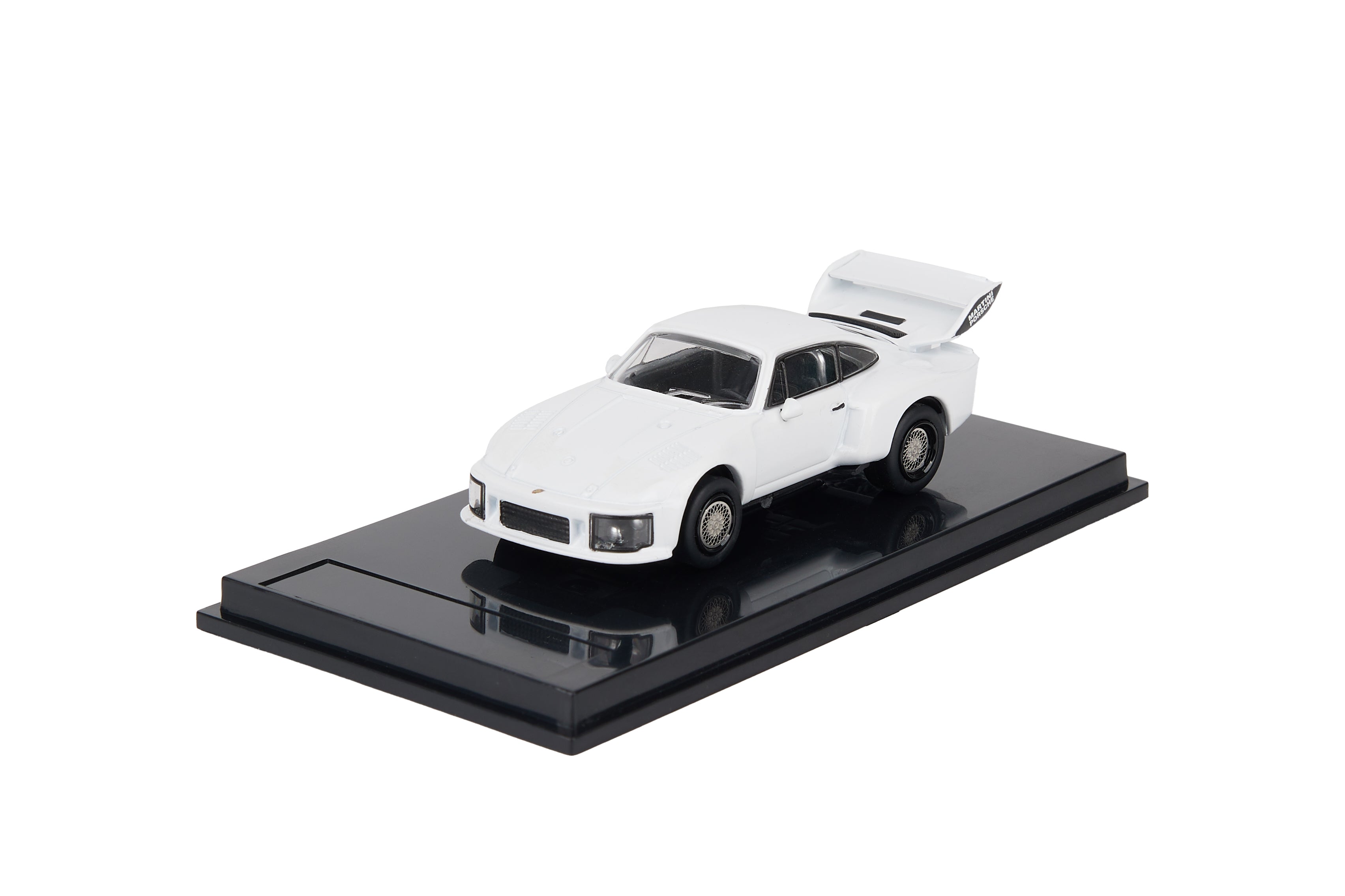 Preorder] SC ART 1:64 Porsche 935 (3 Colours) – Horizon Diecast