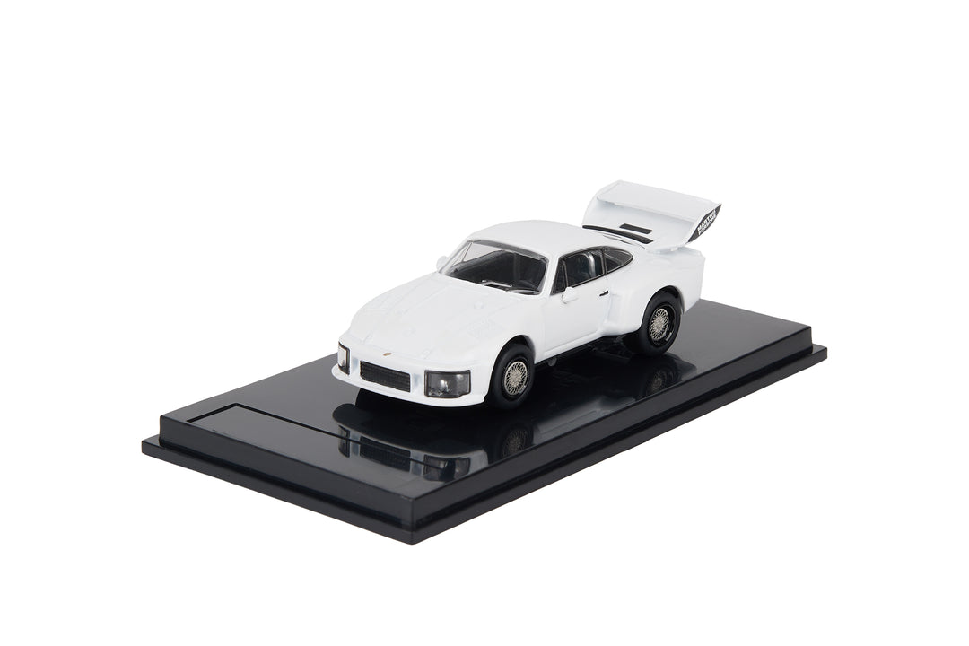 [Preorder] SC ART 1:64 Porsche 935 (3 Colours)