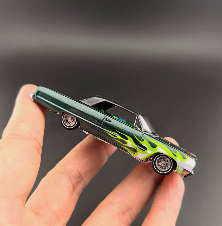 FineWorks64 1:64 Chevrolet Impala West Coast Bouncing Emerald Green Fink Mouse (2 Versions)
