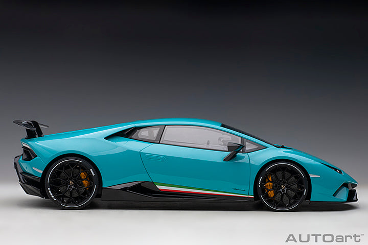 AUTOart 1:12 LAMBORGHINI HURACAN PERFORMANTE (BLU GLAUCO/SOLID BLUE)