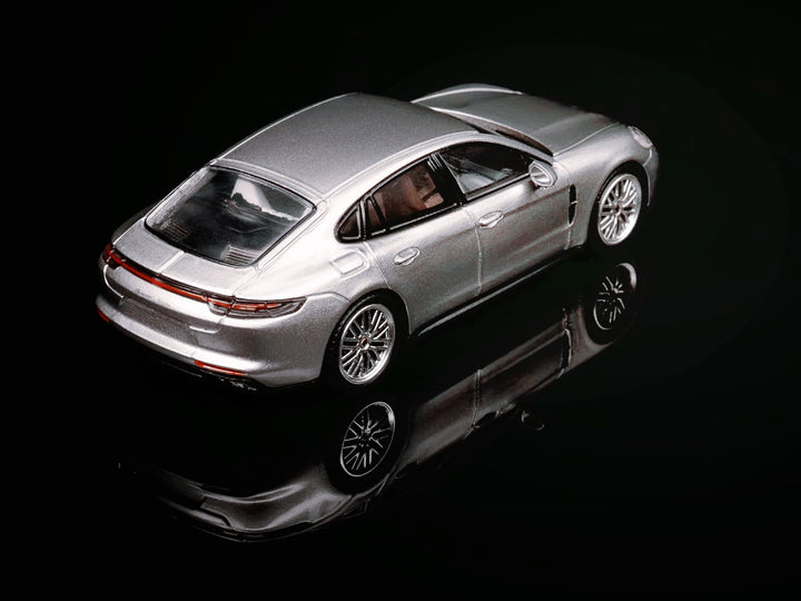 [Preorder] Furuya 1:64 Porsche Panamera Turbo Sedan Version And Hunting version (4 Versions)