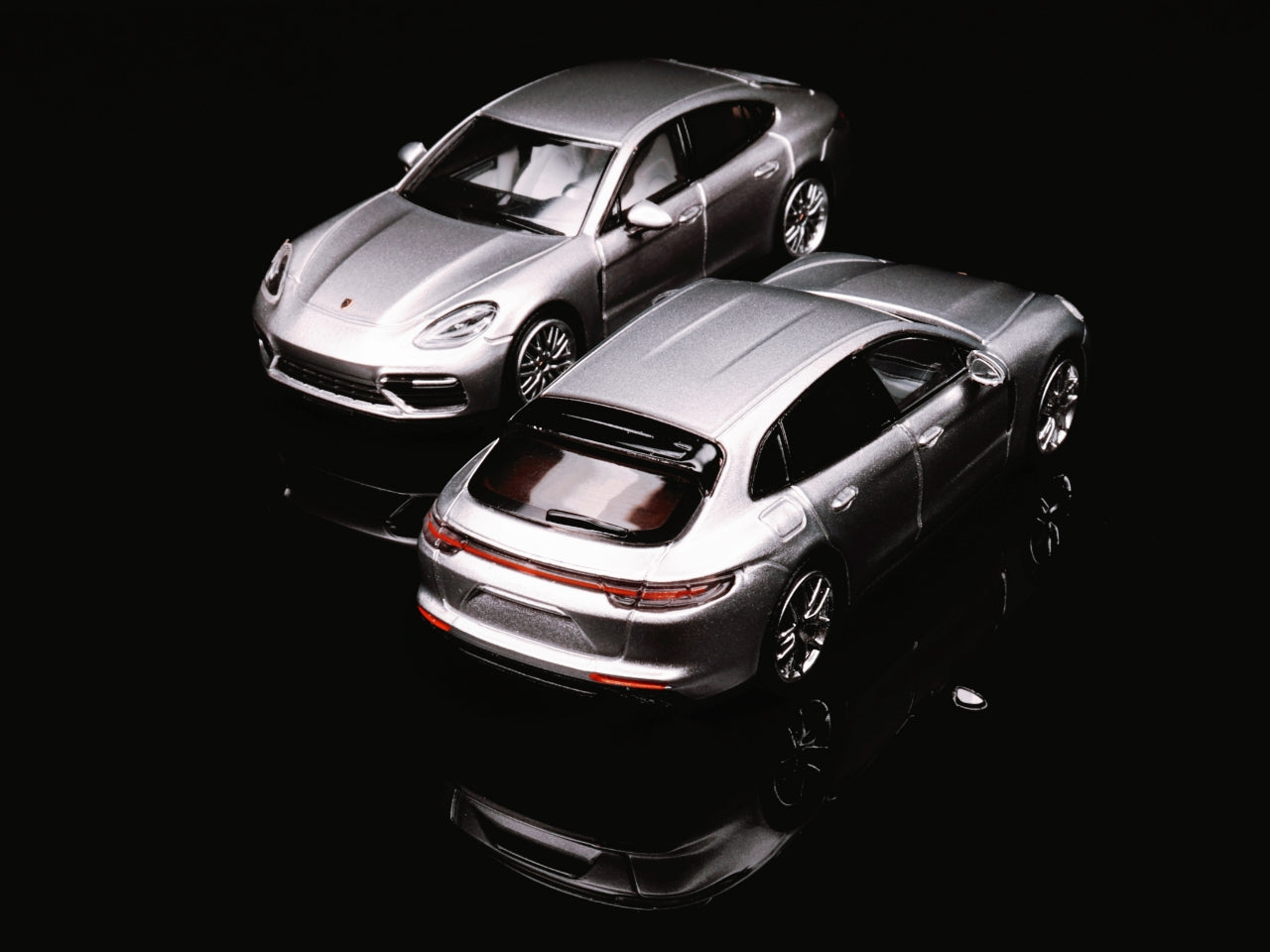 Furuya 1:64 Porsche Panamera Turbo Sedan Version And Sport Turismo