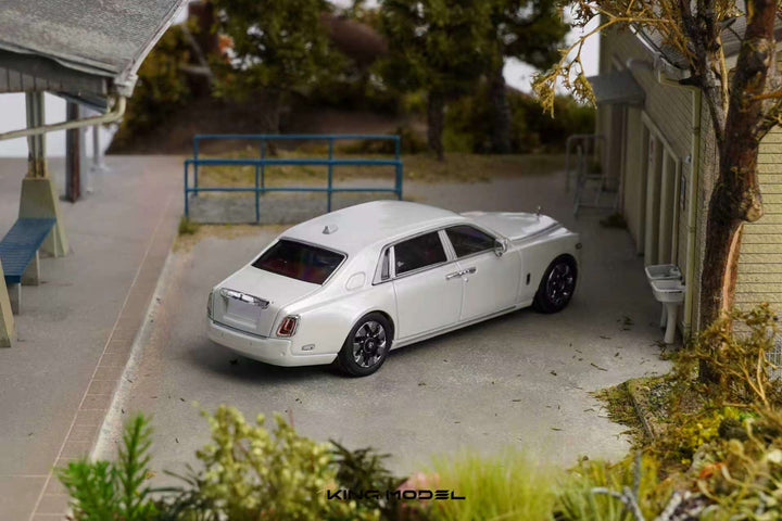 [Preorder] King Model 1:64 Rolls-Royce Phantom VIII (2 Colours)