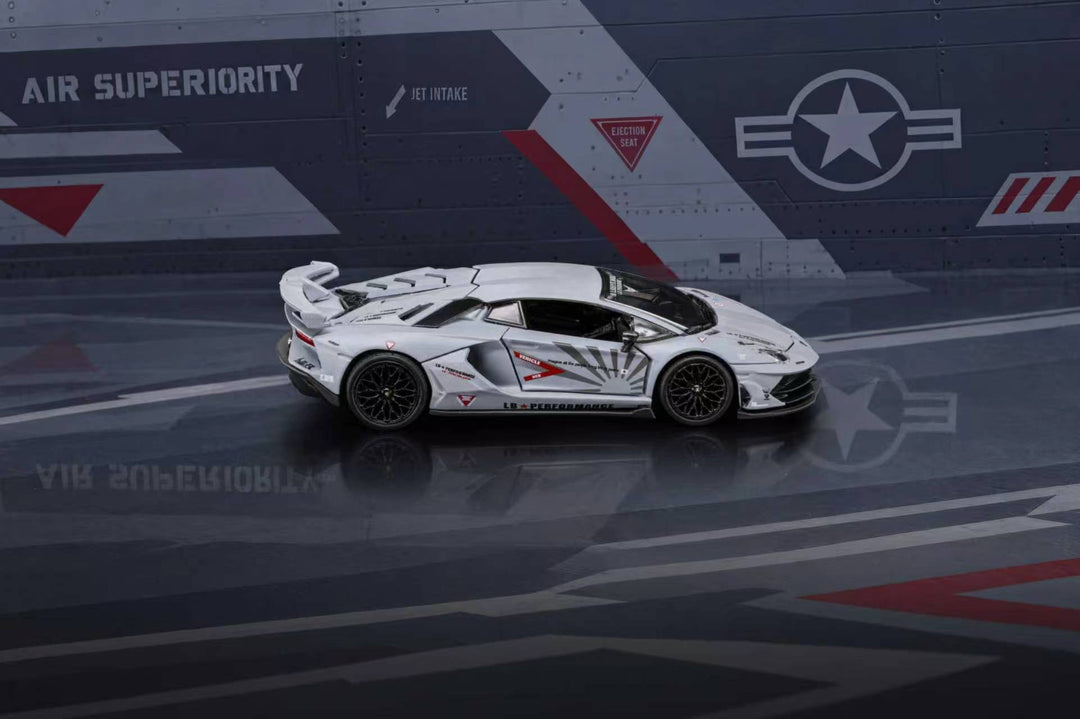 [Preorder] Fei Xiang 1:64 Lamborghini Red bull and Combat Grey (2 Colours)