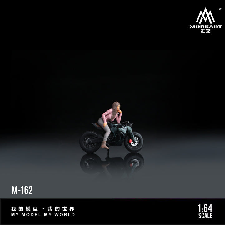 [Preorder] MoreArt 1:64 SHORT TAILED DARK IRON MOTORCYCLE GIRL MO222162