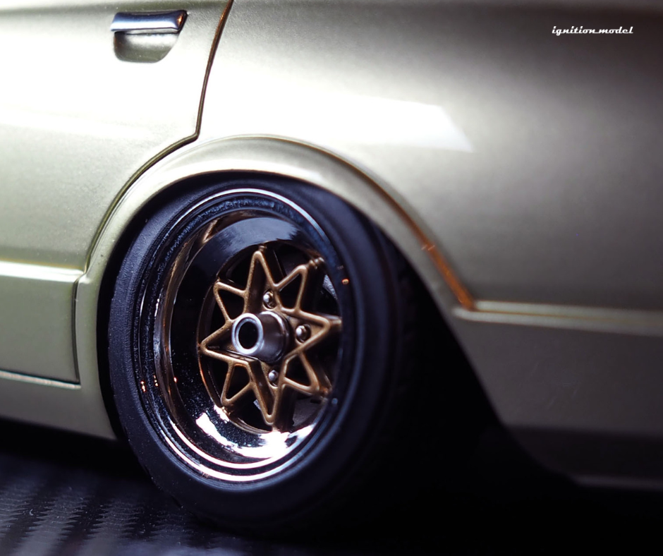 [Preorder] Ignition Model 1:18 Toyota MarkⅡ Sedan Grande (MX41) Gold IG3430