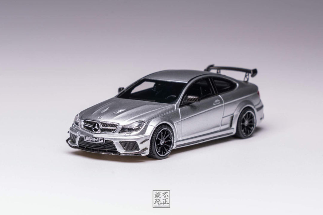 [Preorder] Car's Lounge 1:64 Mercedes-AMG C63 Black Series (5 Colours)