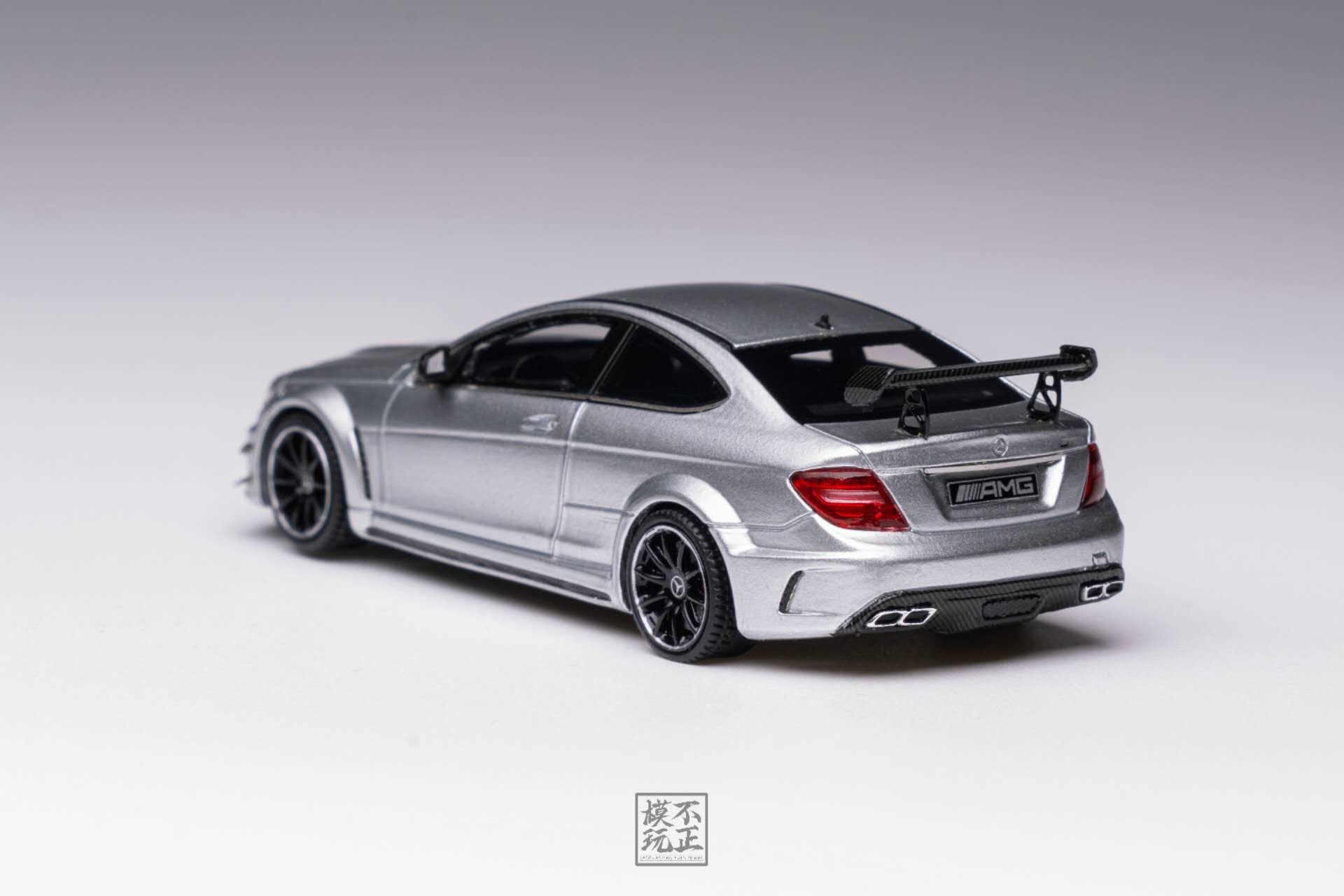 Car's Lounge 1:64 Mercedes-AMG C63 Black Series (5 Colours