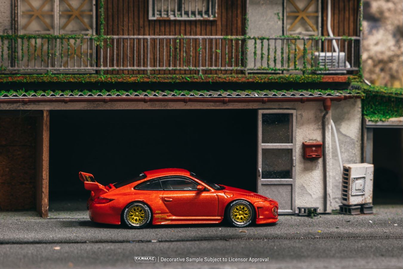 TARMAC WORKS 1/64 OLD&NEW 997 ポルシェ【未開封】 Tarmac Works 1:64 Old & New 997 Red Metallic T64R-TL053-REM