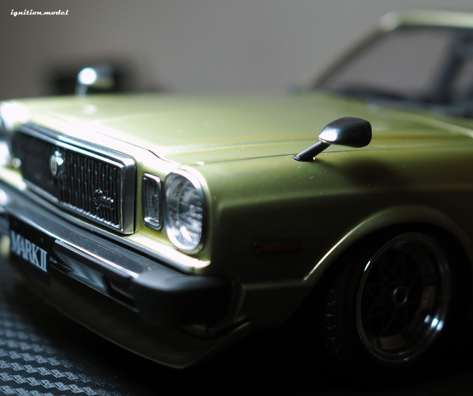 Ignition Model 1:18 Toyota MarkⅡ Sedan Grande (MX41) Gold IG3430 Ignition Model 1:18 Toyota MarkⅡ Sedan Grande (MX41) Gold IG3430