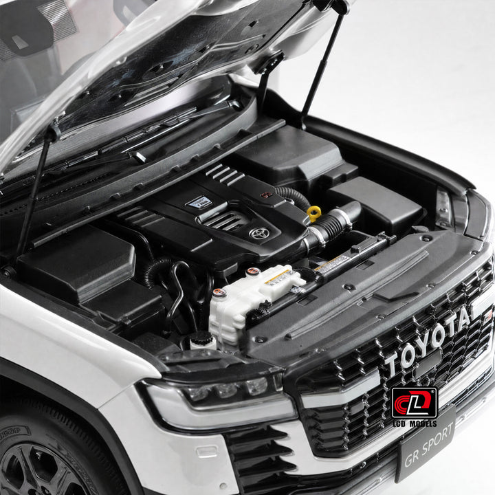 [Preorder] LCD 1:18 Toyota Land Cruiser LC300-GR Sport (4 Colours) LCD18013