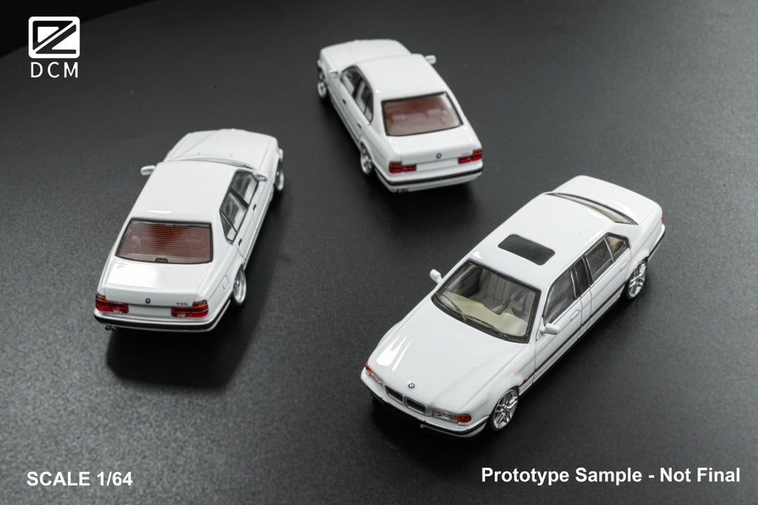 [Preorder] DCM 1:64 BMW Lowride White (4 Versions)