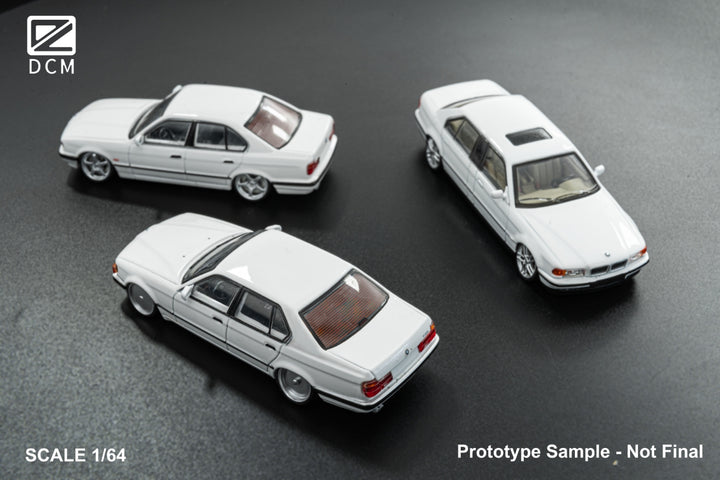 [Preorder] DCM 1:64 BMW Lowride White (4 Versions)