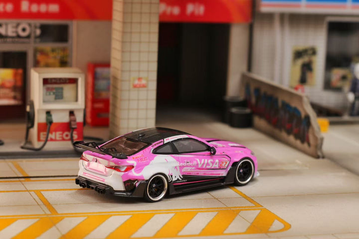 [Preorder] Street Weapon 1:64 BMW G82 M4 Pink Bull Livery