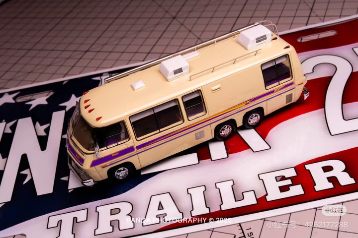 MK Miniatures 1:64 1978 GMC Motorhome (2 Colours)