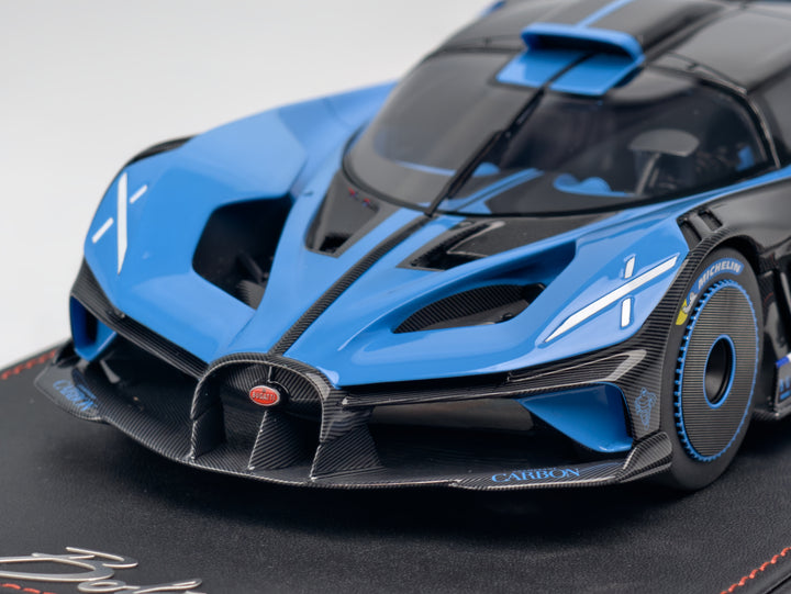 [Preorder] MCM 1:18 Bugatti Bolide (5 Colours)