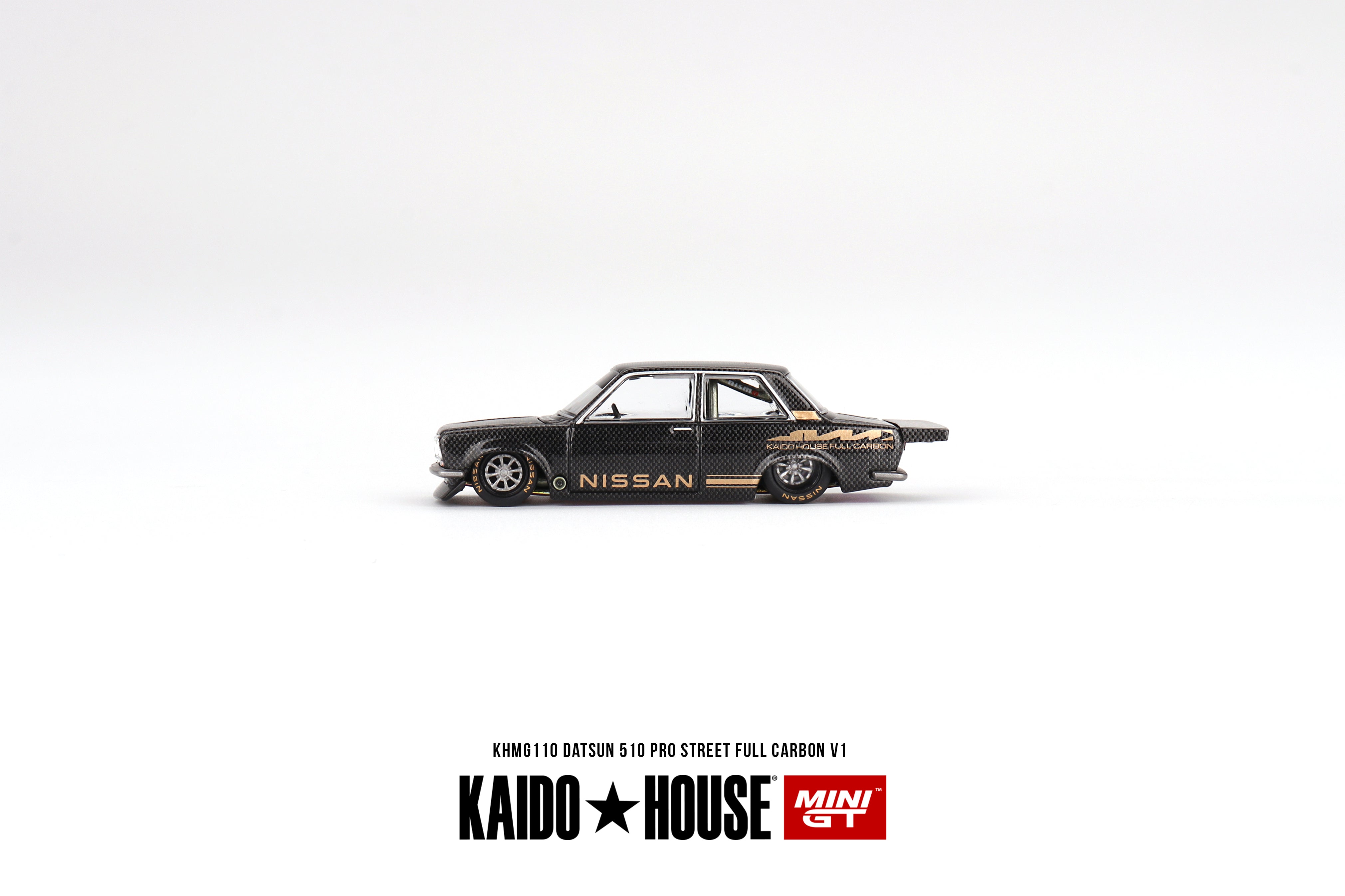 Kaido House + MINIGT 1:64 Datsun 510 Pro Street Full Carbon V1