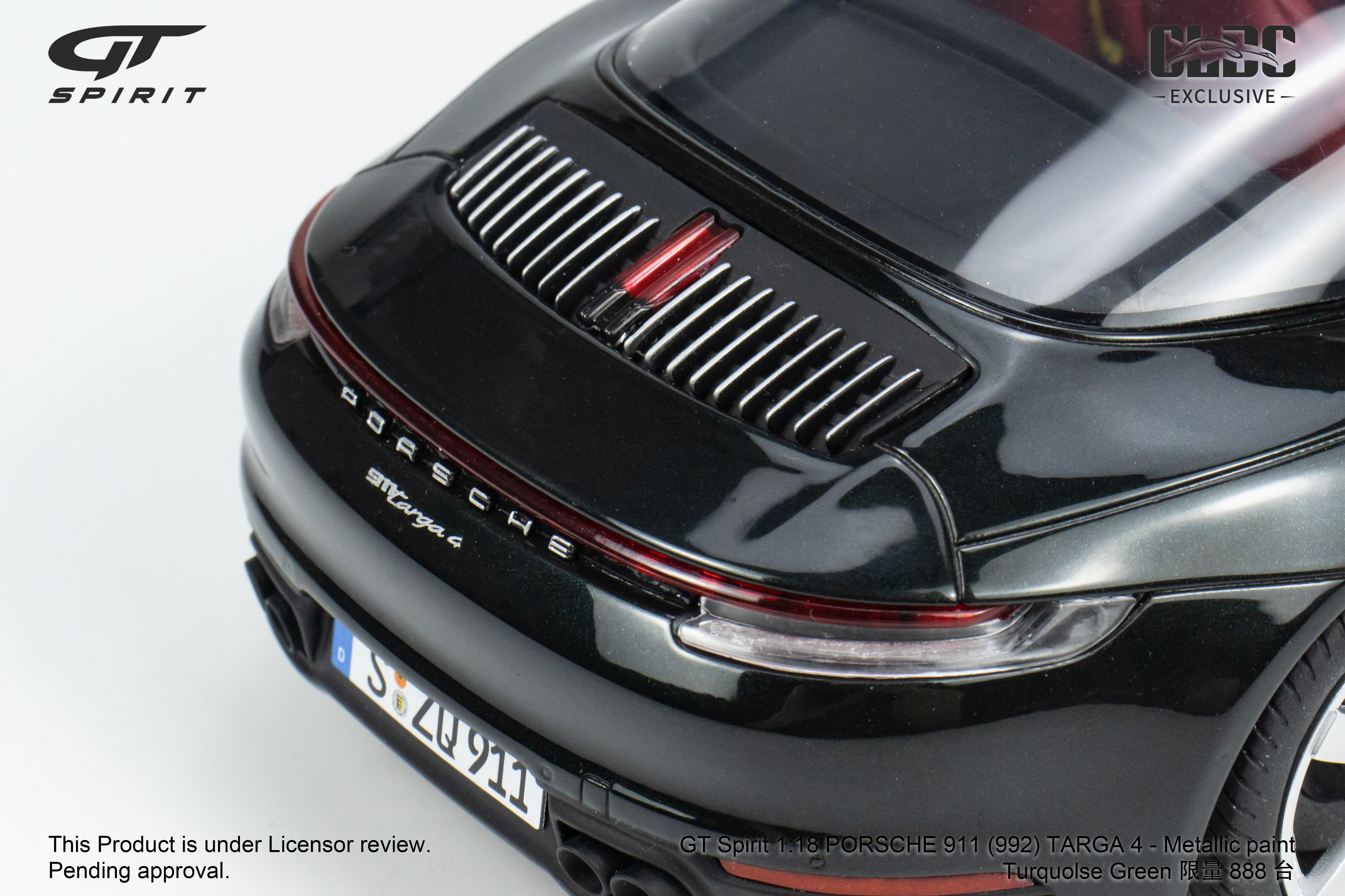 GT Spirit 1:18 Porsche 911(992) Targa 4 Metallic Paint Turquoise