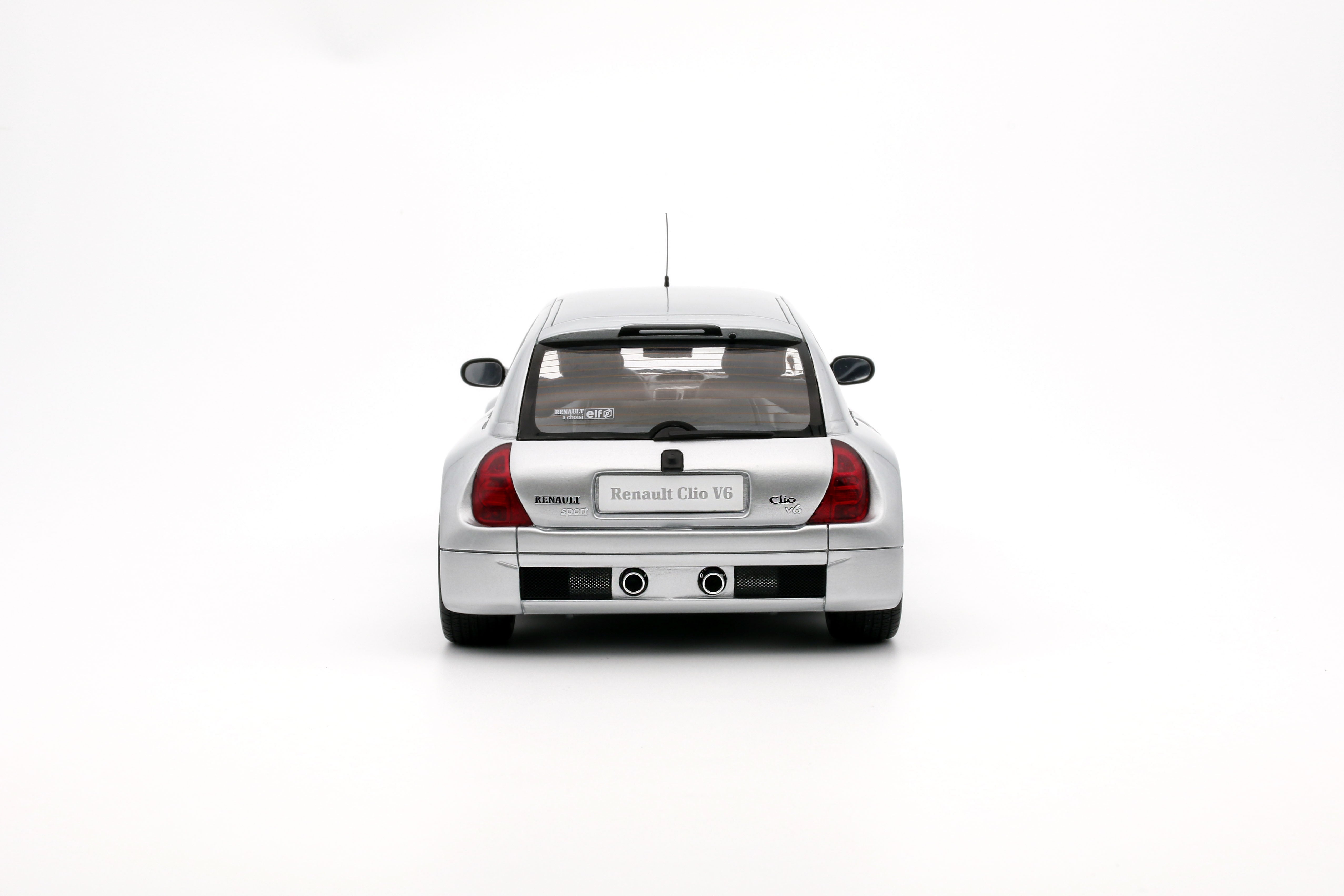 Ottomobile Renault Clio V6 Phase 1 year 2001 silver 1:18